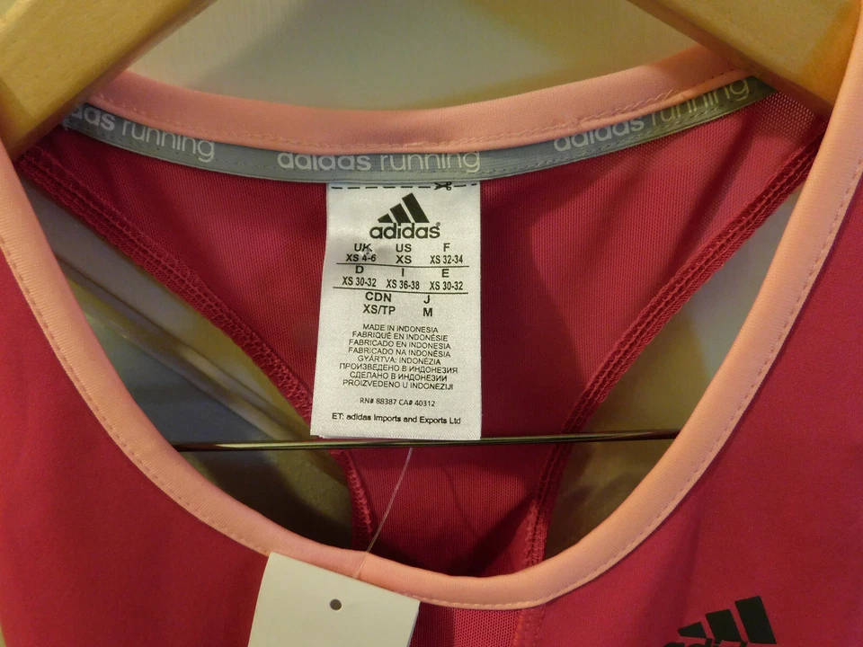 Nuevo con Etiquetas Adidas Talla XS Rosa Caliente Gris Rayas Clima Cool Malla Corredor Parte Trasera Top Foto 3 de 4