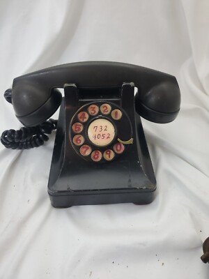 ビンテージwestern electric（bell system非売品）電話機 Vintage Bell System Western Electric Green Rotary Dial Desk