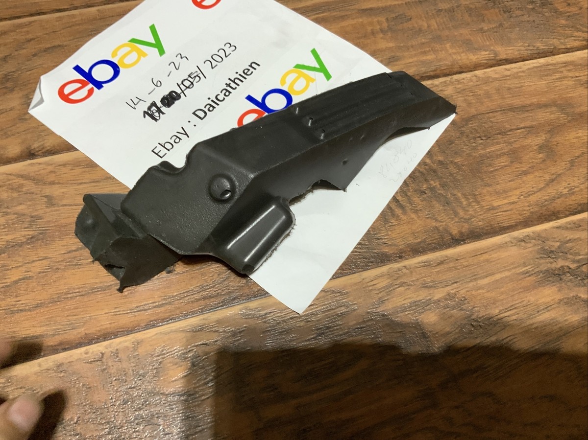 2020-2022 Toyota Corolla Front Left Fender Air Guide 53154-12030