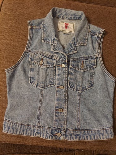 Levis Vintage 90s Sleeveless Denim Vest 