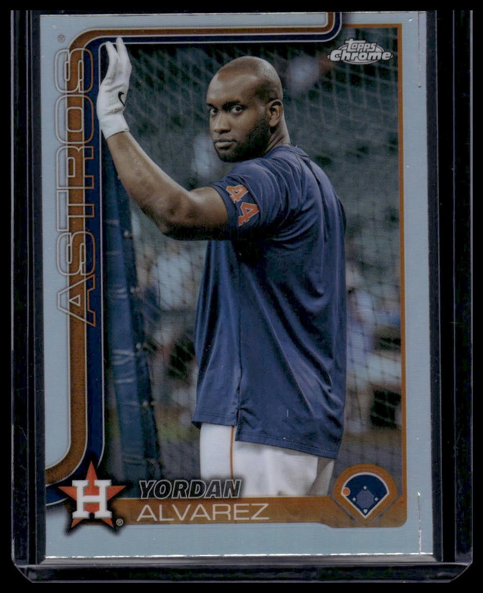 2025 Topps Chrome #267 Yordan Alvarez Image Variation