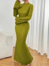 Textured Green Maxi Dress Women Size L Long Flare Sleeves Mermaid Hem Elegant