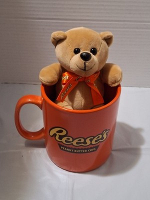 Reese's Peanut Butter Cups 32 Ounce Coffee Mug With Bear