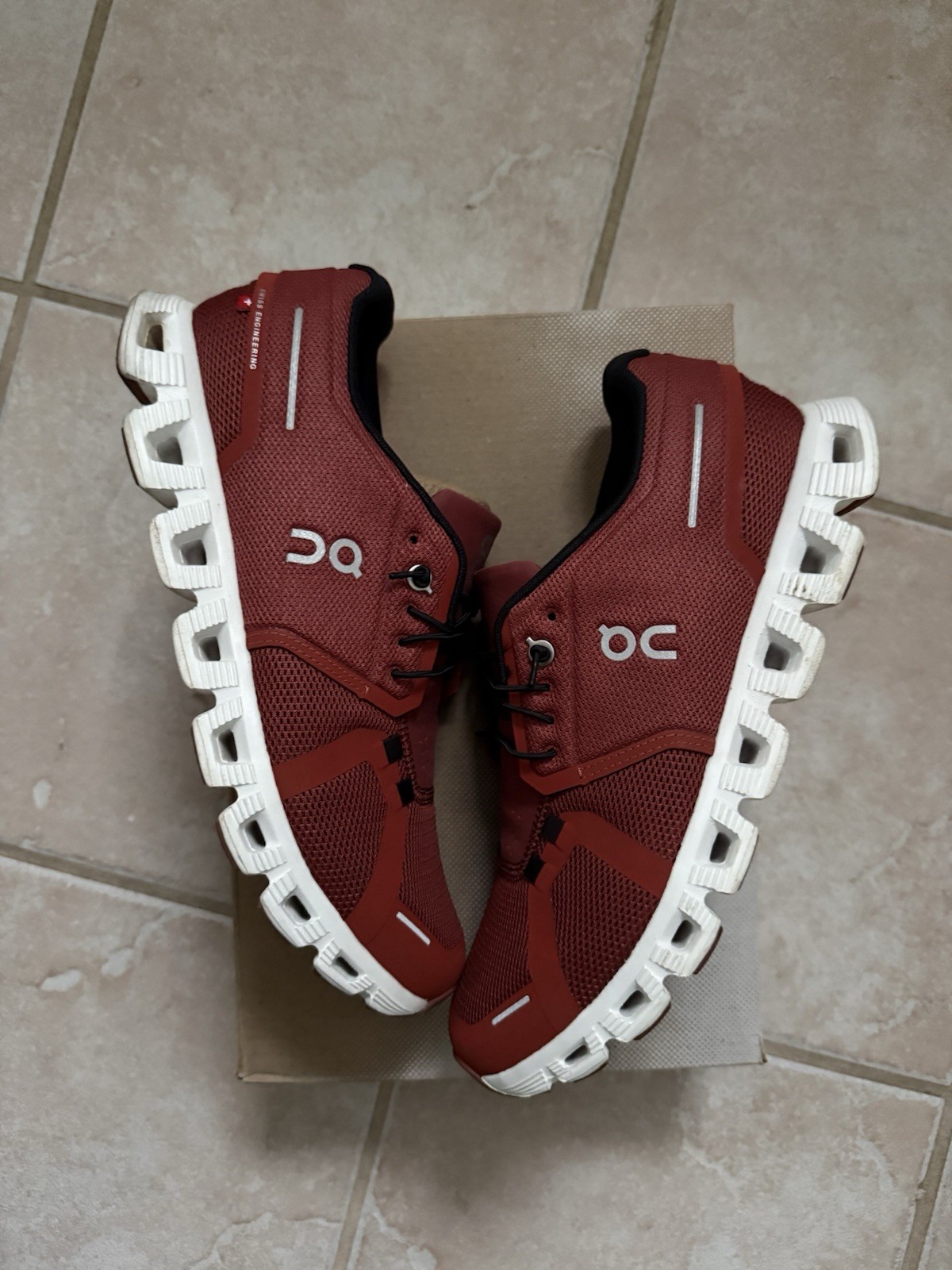 Size 10 - ON Cloud 5 Ruby - 59-98558 - image 1