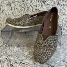 TOMS Shoes Women’s Size 8.5W Brown Slip On Flats Glitter Cheetah Leopard Print