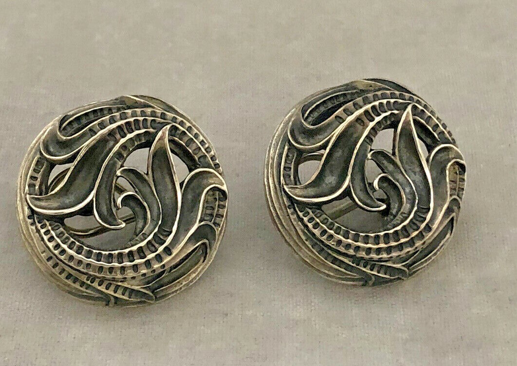 Gorgeous FDV Solid Sterling Silver Raised Swirl M… - image 1