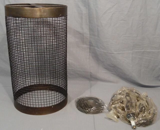 Pottery Barn candelabros de bronce Rústico/primitivo