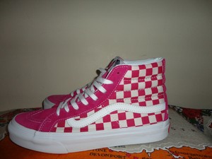 pink and white vans checkered