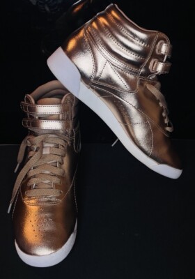 reebok classic metallic rose gold