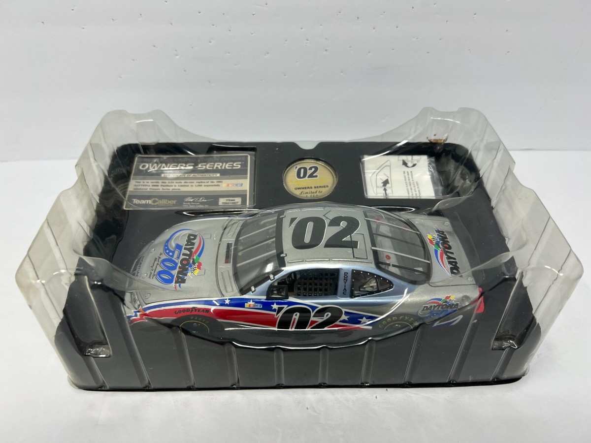 NASCAR テリーラボンテ ミニカー ロードランナーフィギュア付き NASCAR テリーラボンテ ミニカー ロードランナーフィギュア付き