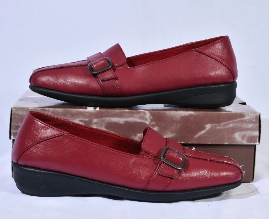 Easy Street Women s Red Leather Slip On Loafers Flats 9M New eBay