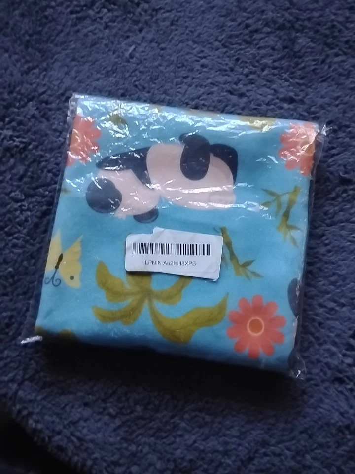 Estampado Panda y Flores.Manta de Sujeción Mascota Talla S 16x16 Foto 3 de 3