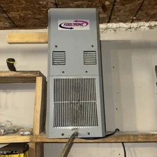 Kooltronic 4000 BTU Air Conditioner Single PH 115V Cabinet Cooler Kna4C4Sp28l.