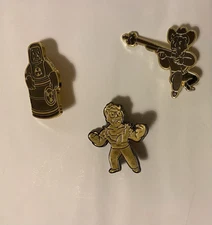 Fallout Loot crate Pin Crates #4 Brotherhood of Steel #6 Wasteland #5 Robco