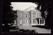 COURT HOUSE, VIRGINIA, ILL.  (RPPC)