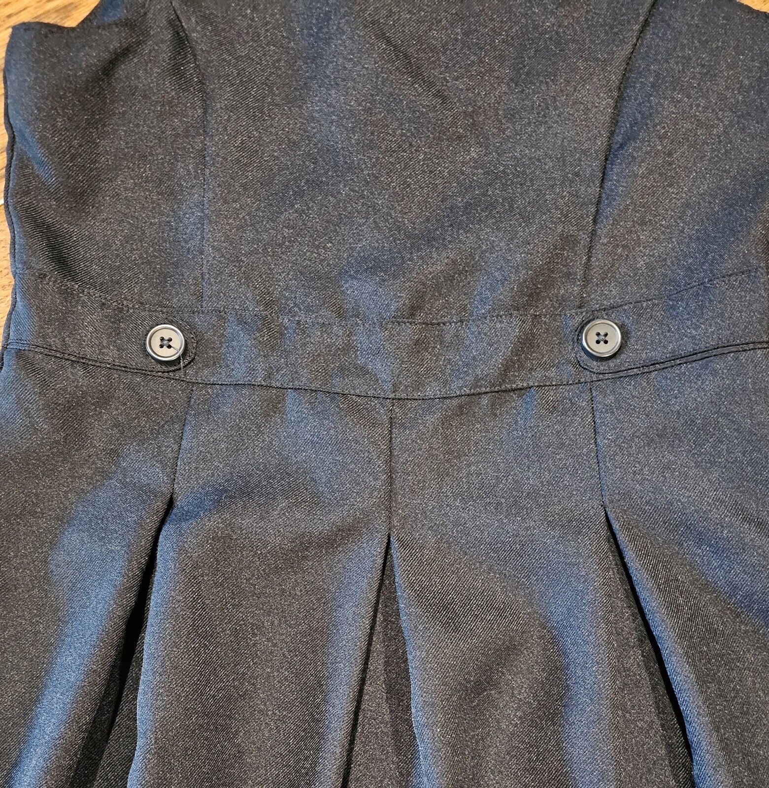 Picture 2 of 4