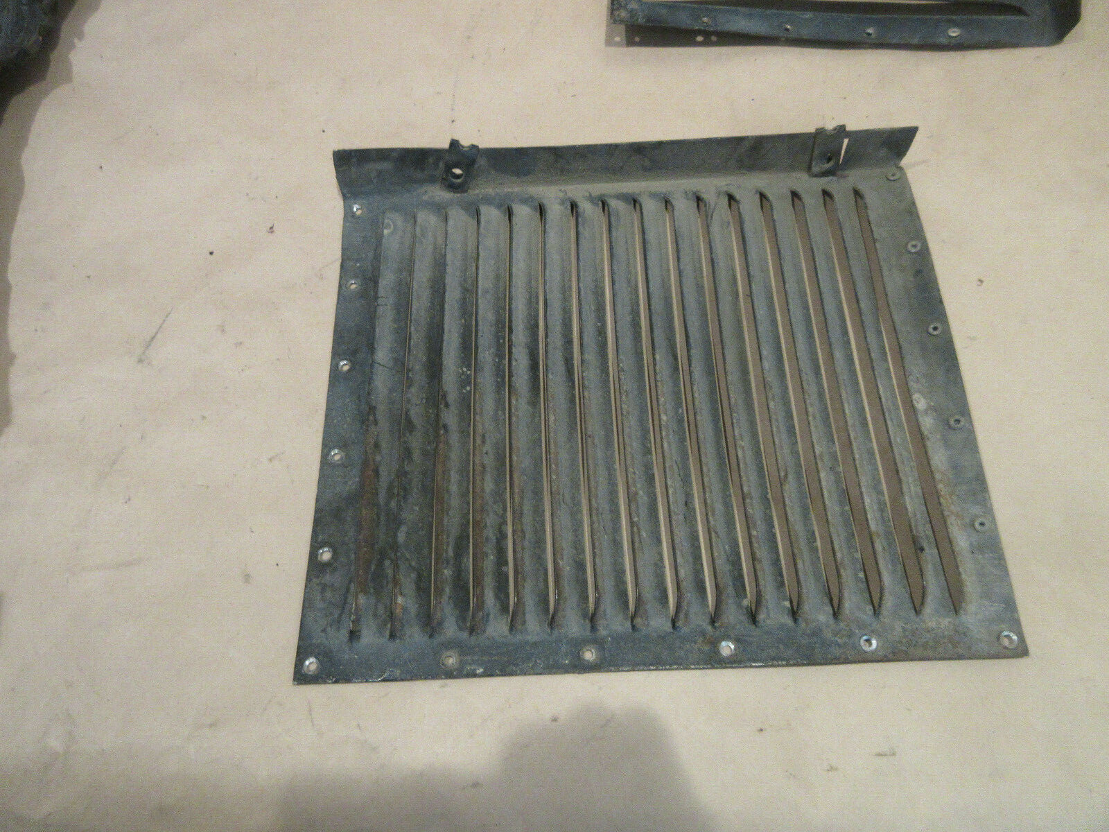 Ferrari 308 GTB/GTS USA - LH Rear Underbody Grille- P/N 60408804