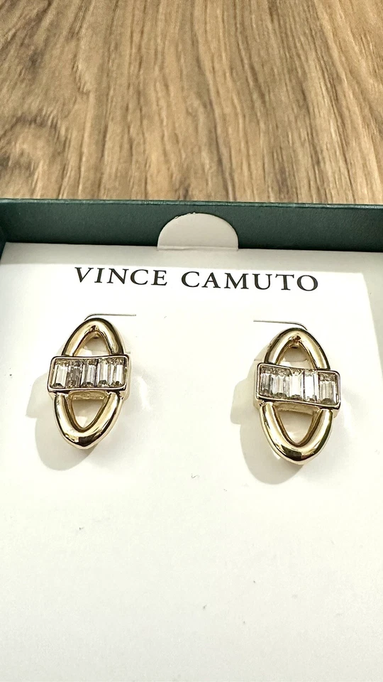 Aretes ovalados Vince Camuto cristal tono dorado | Joyería de moda para mujer Foto 3 de 4