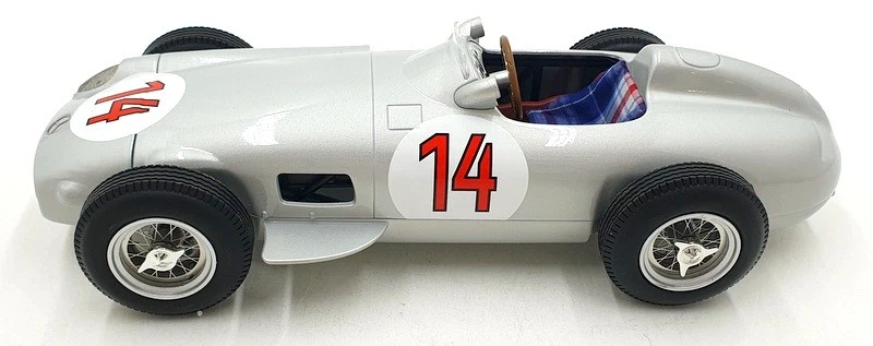 Werk83 1/18 Scale Diecast W1801804 - Mercedes-Benz W196 F1 1955 #14 Moss - Image 3 of 4