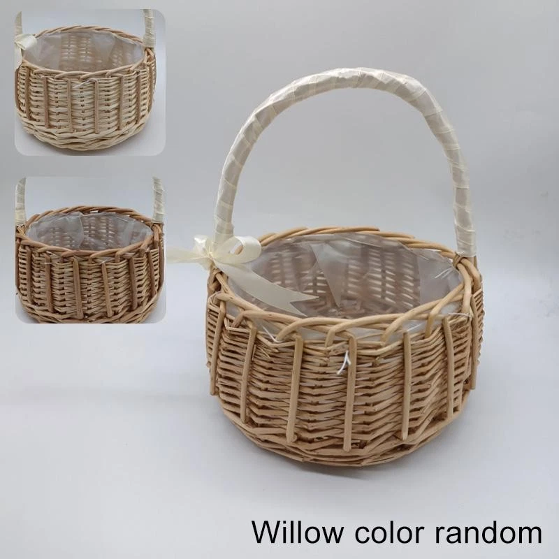 Cesta de flores tejida a mano vintage para dama de honor y niña utilería de boda Foto 4 de 4