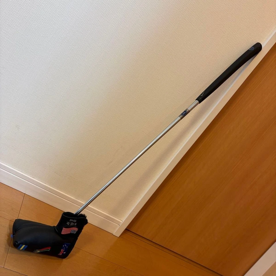 Used NIKE BC002  Blue tip Putter 33 inch - Image 2 of 4