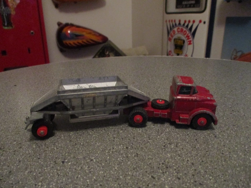 VINTAGE matchbox super King GMC dump truck #k4 RESTORATION/ filler  WW SHIPPING - Image 2 of 4