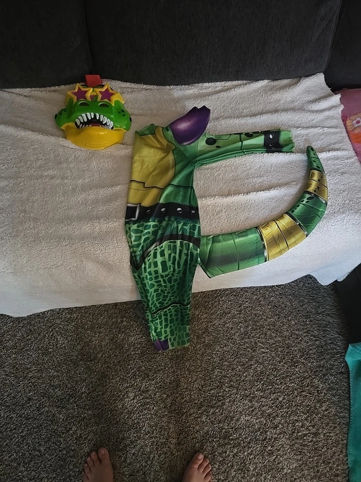 Disfraz Five Nights at Freddy's Gator niño mediano joven Foto 4 de 4
