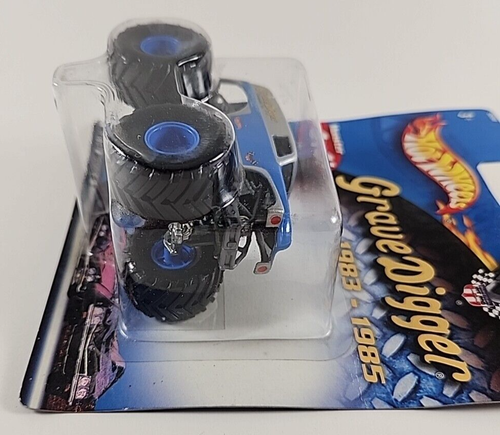 Monster Jam - Hot Wheels - Grave Digger 1983 - 1985 - Picture 3 of 10