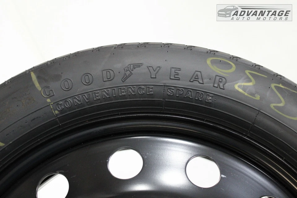 Rueda de repuesto de emergencia Chrysler 300 2015-2018 neumático T145/80 D18 99M Goodyear OEM Foto 3 de 4