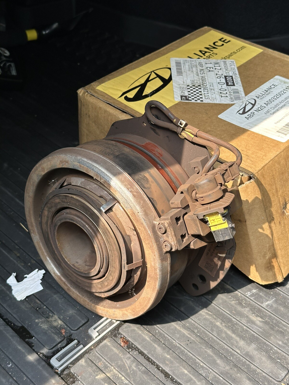 Detroit Diesel DT12 AMT Clutch Actuator A0032502115 eBay