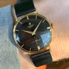 1956 Universal Genève 18K Solid Gold Ref. 109519-2 - Original Black Dial Watch