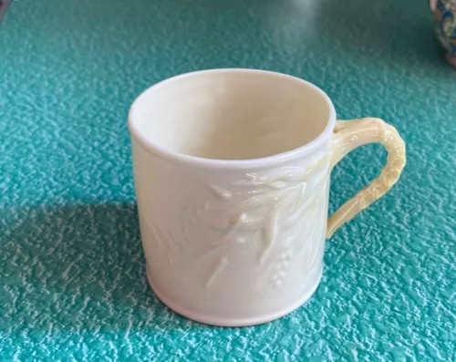 LOVELY BELLEEK Cup Mug Grass Pattern IRISH LUSTER Green Mark