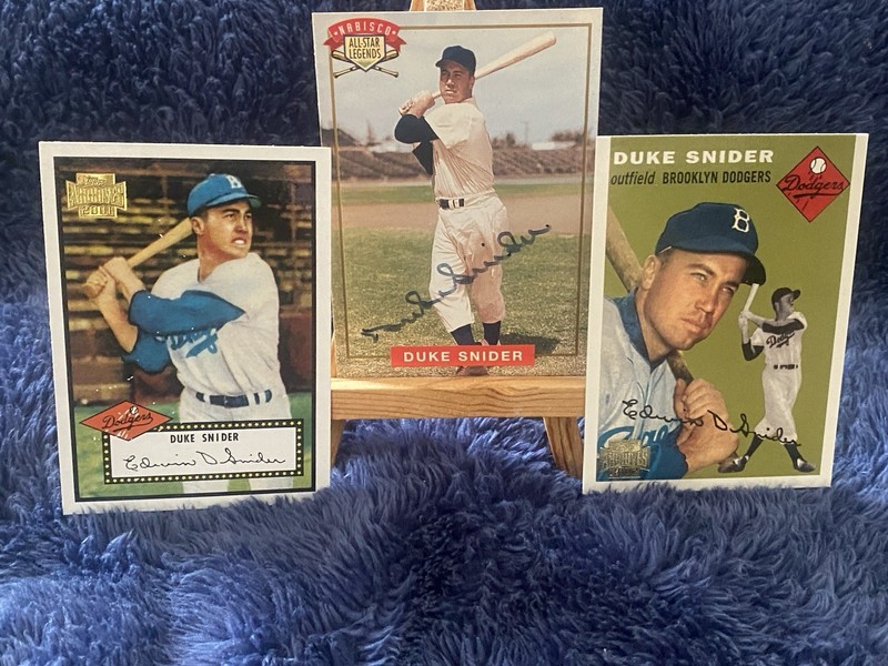 Duke Snider Autograph Card w/ COA + 2 Topps Archives Brooklyn Dodgers HOF Lot