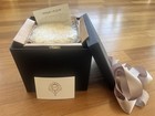 New Venus et Fleur Eternity Roses Cream White 15 Roses Suede Round Box $359 NWT — photo 4