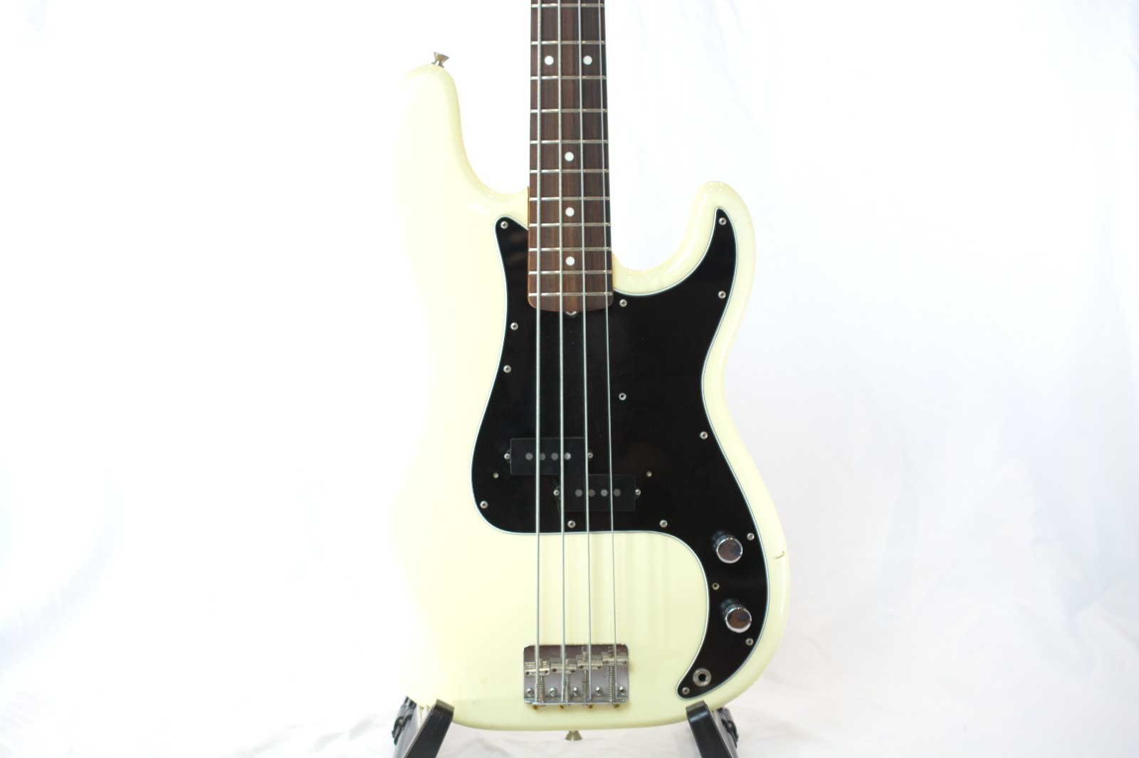 Fender Japan PB70-70US Precision Bass CIJ 1995-96 Olympic White USA PU Gig Bag