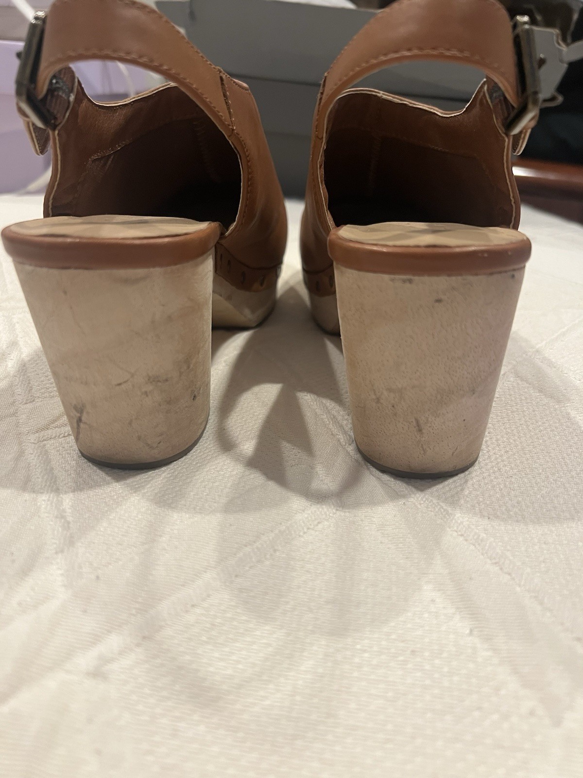 Loft Cocoa Powder Fall Blackstrap Clogs Women’s 5… - image 4