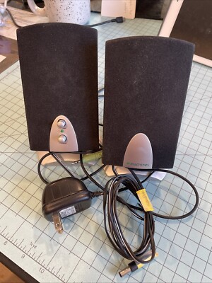 Pair Of eMachine SP-30 Computer speakers