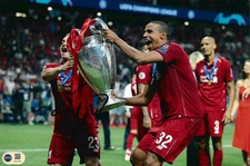 XHERDAN SHAQIRI SIGNED LIVERPOOL FC UCL WIN 12X8 PHOTO (ACG CERT AG18744)