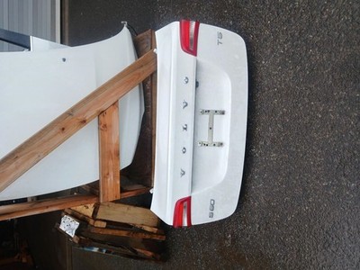 (LOCAL PICKUP ONLY) Trunk/Hatch/Tailgate With Rear View Camera Fits 14-18 VOLVO 