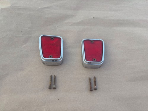 1967-1972 Ford Truck 66-77 Bronco Rear Corner Reflectors Red Marker Lens Trim