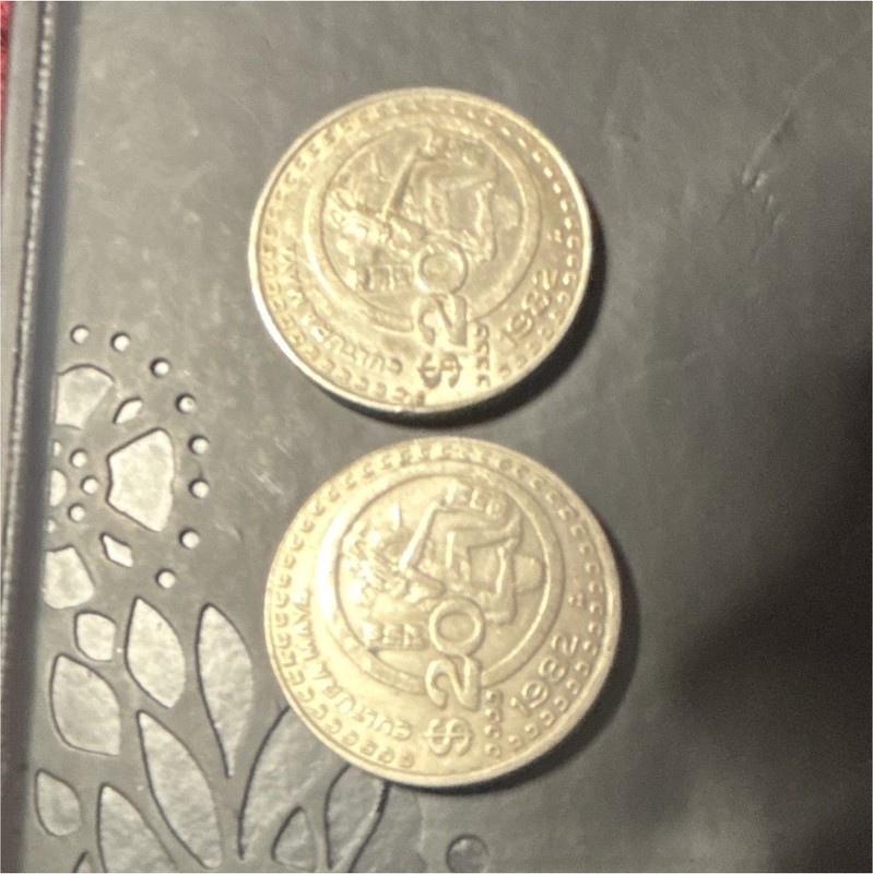 Mexico 20 Pesos Coin Lot of 2 Uncertified 1982