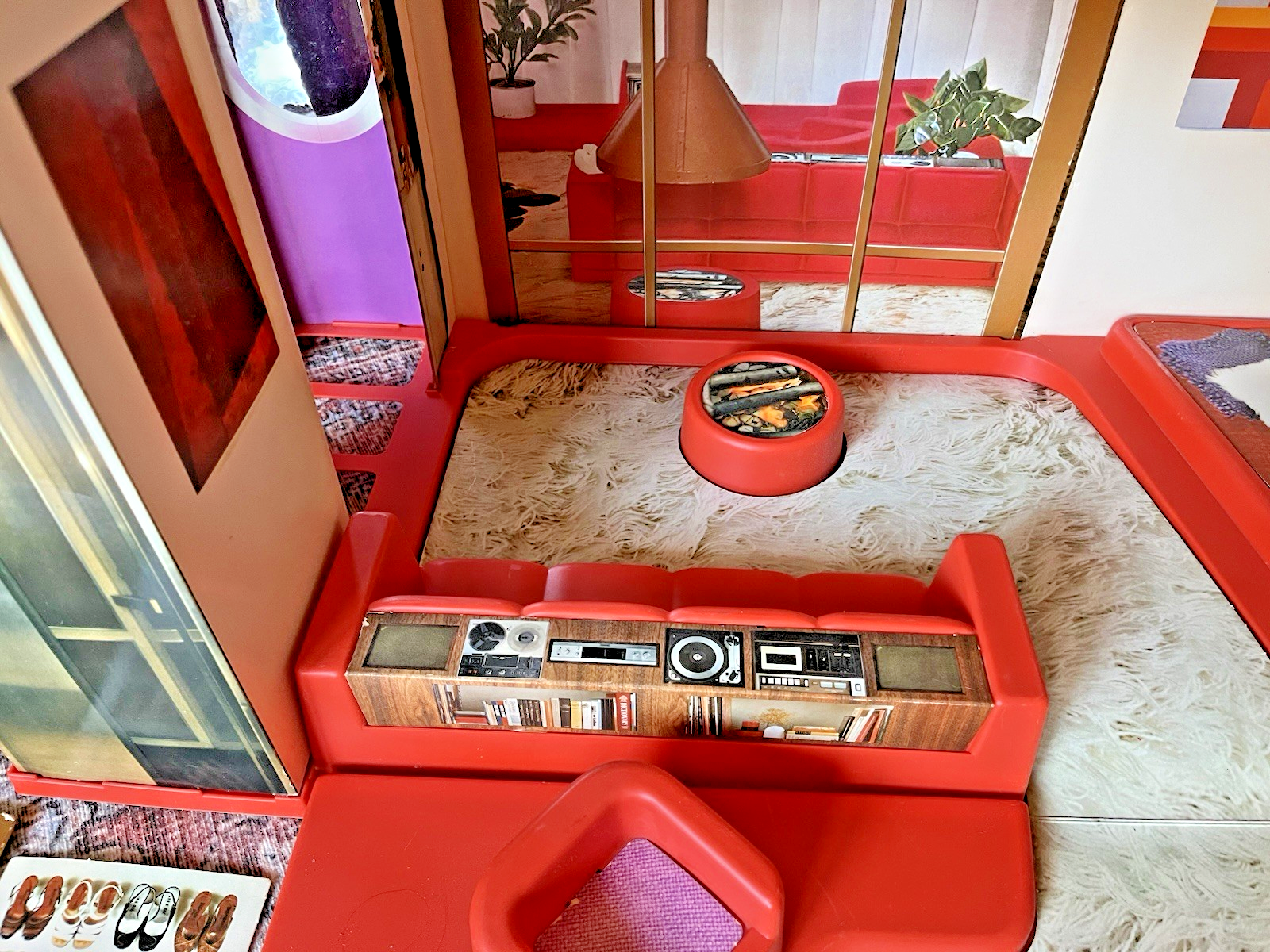 Tuesday Taylor Penthouse Apartment Dollhouse 1976 70's Ideal Toy Corp ...