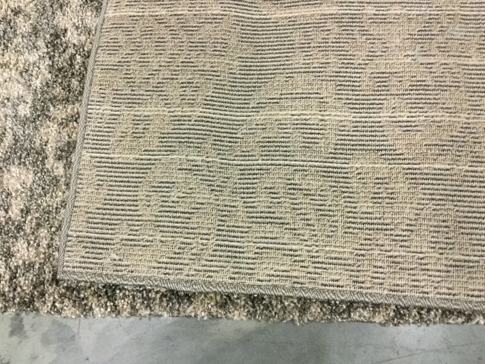 BEIGE 2'-3" X 7' Pulled Threads Rug, Reduced Price 1172645012 SG460-7913-27 - Image 3 of 4