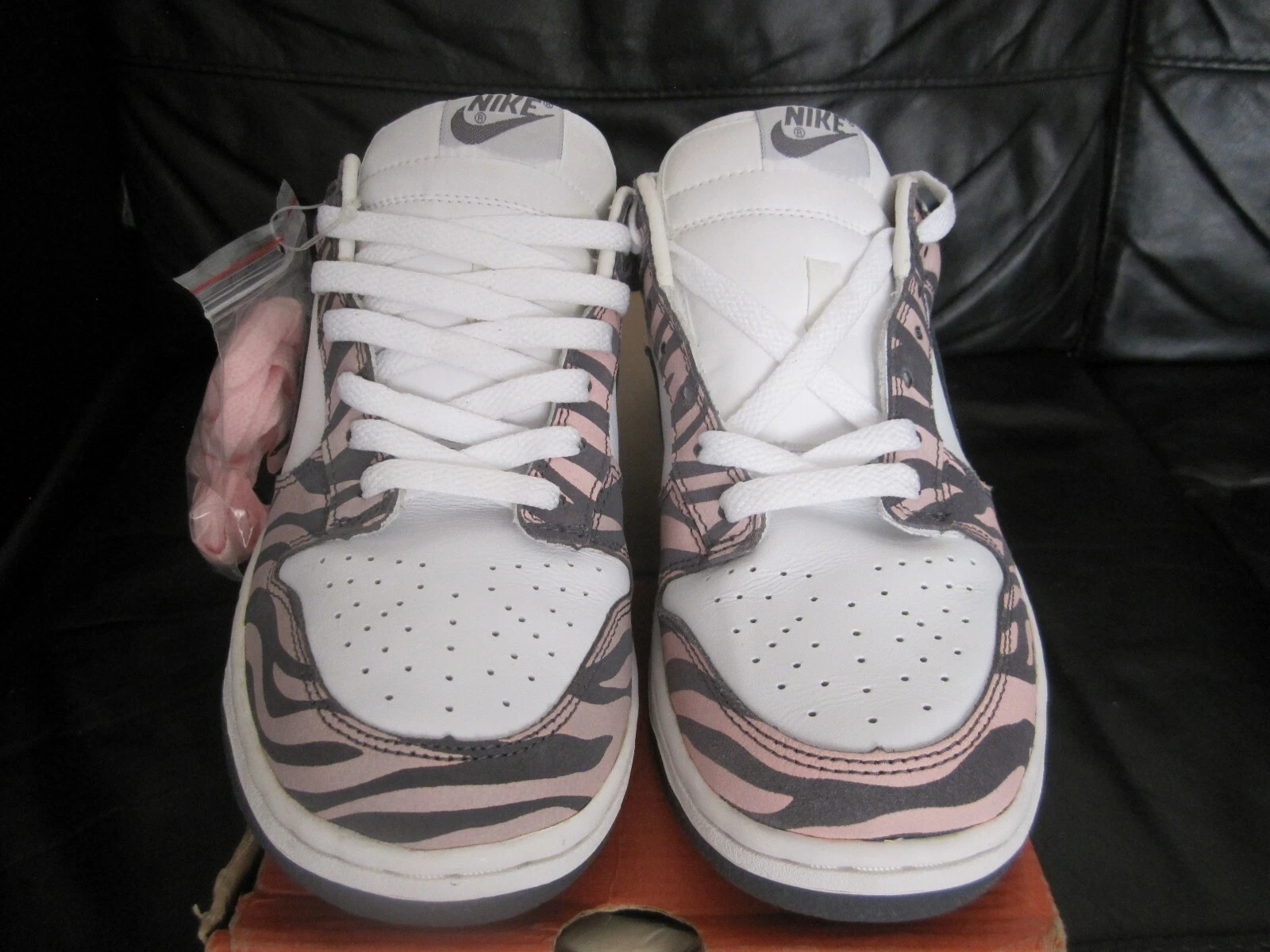 Nike 2003 D.S Dunk Low Safari Zebra Supreme Dakatari neuf.