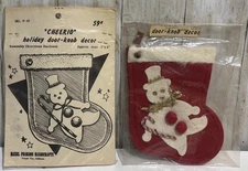 VTG Hazel Pearson Handicraft  "Cheerio" Holiday Door Knob Kit + 1 Completed Kit