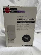 NETGEAR AC1900 WiFi Mesh Extender - EX6400100NAS