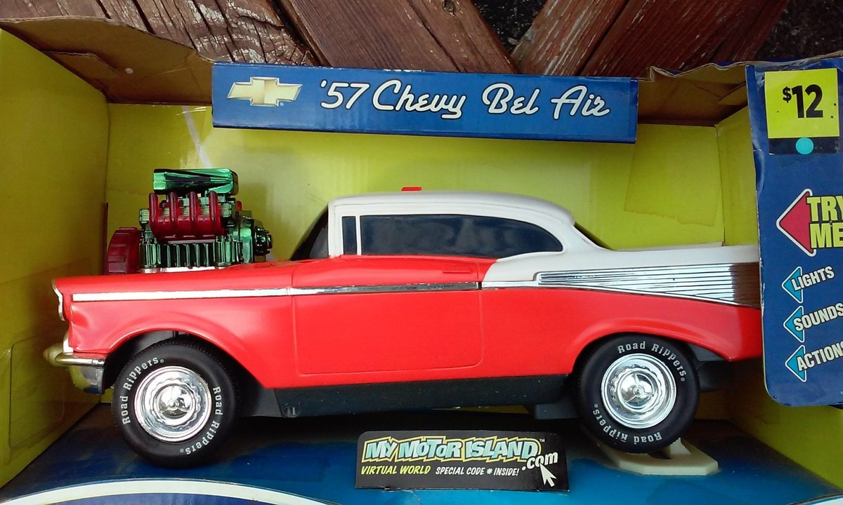 ROAD RIPPERS 57 Chevy Bel Air MUSCLE BOSS CUSTOM ROD Lights/Sound