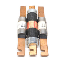 LOT OF 2 NEW BUSSMANN FUSETRON FRS-R-200 TIME DELAY FUSE 200A 600V