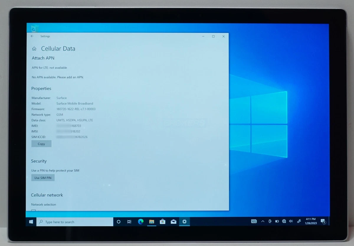 Microsoft Surface Pro 5 256GB Core i5-7300U 2.6GHz 8GB Wi-Fi + LTE 12.3