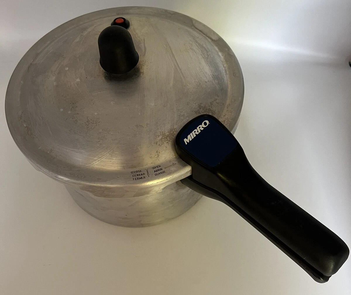 Vintage Mirro Pressure Cooker 4 Quart With Jiggler